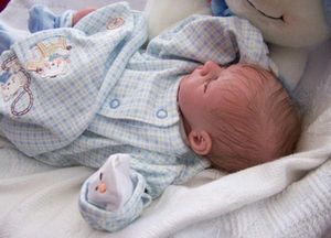 Одежда для новорожденного: как выбрать